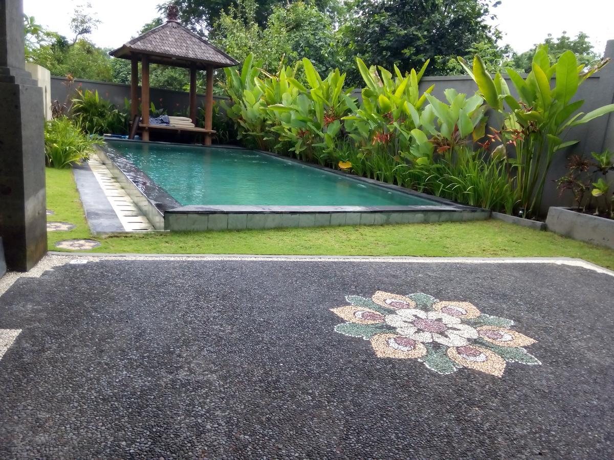Avisara Villa & Suite Nusa Dua  Exterior photo